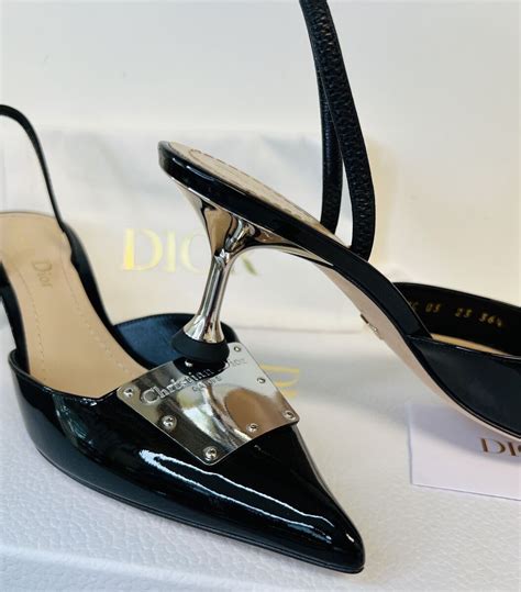 la parisienne dior|La Parisienne Dior Slingback Pump.